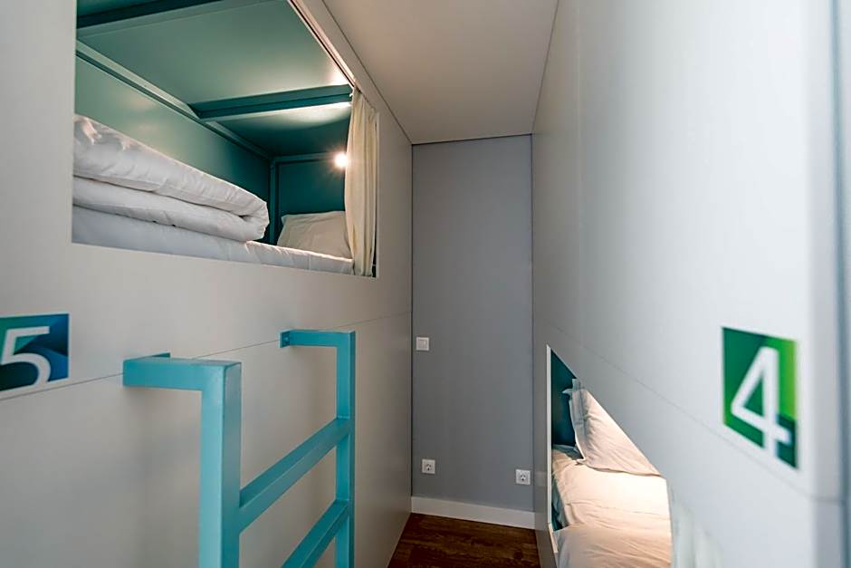 Ilha Hostel & Suites