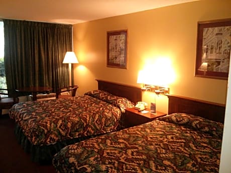 Deluxe King Room - Non-Smoking
