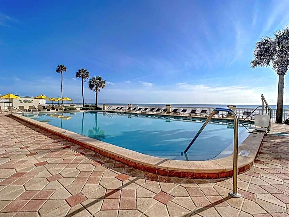 Modern Beach Condo-Daytona Beach