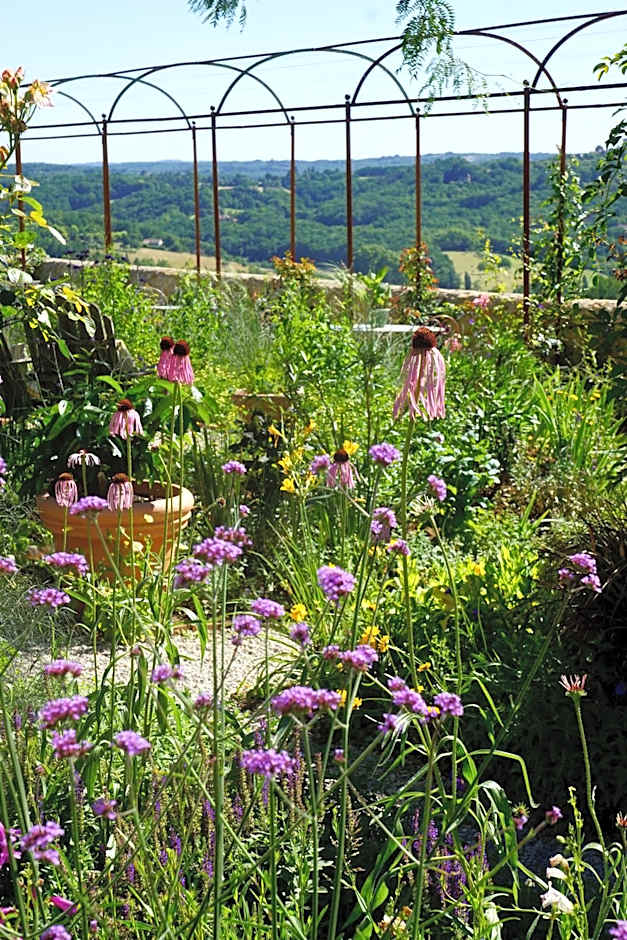 1 logis à Domme - Piscine & SPA