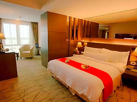 Deluxe Double Bed