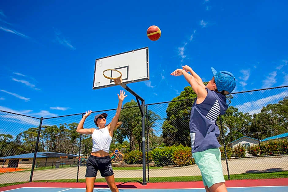 BIG4 Tasman Holiday Parks - Racecourse Beach