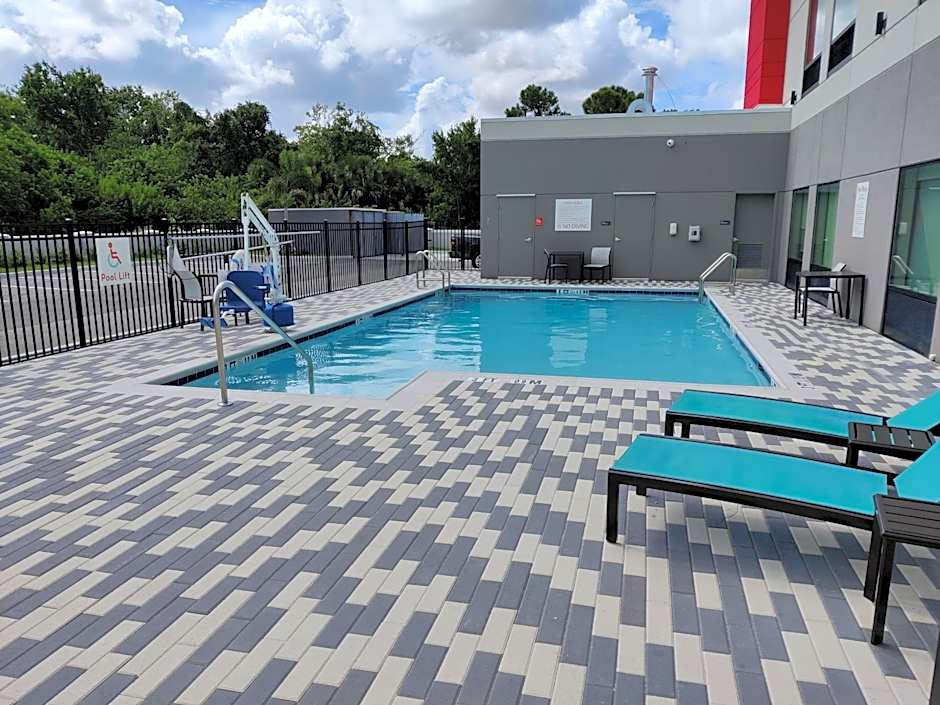 Avid Hotels Melbourne Viera By IHG