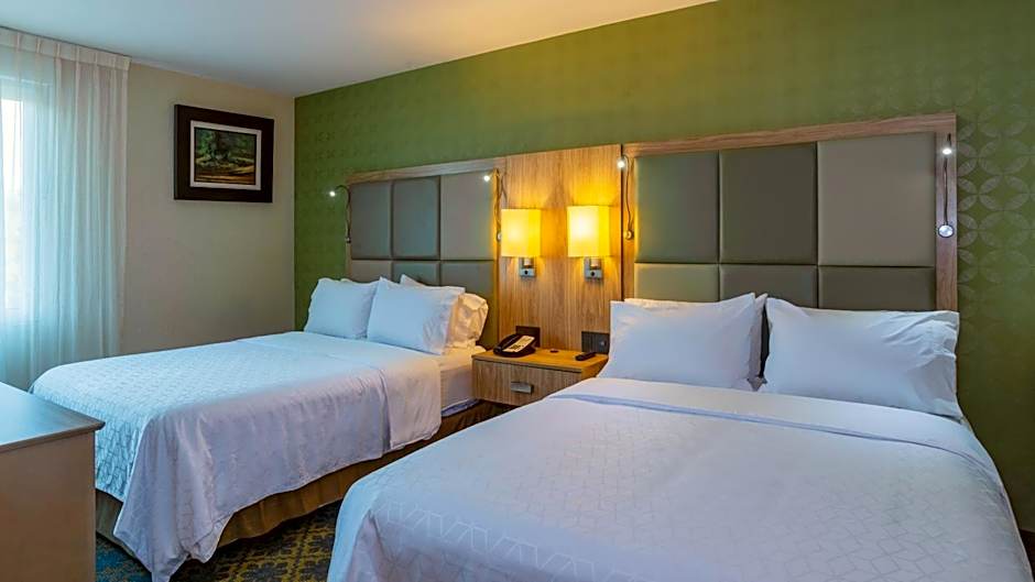 Holiday Inn Express & Suites Cuernavaca By IHG