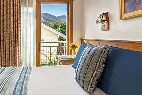 King Room with Garden View