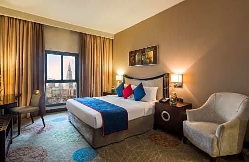 Photo 1 of 5 of King Suite