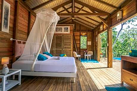 Jungle Lodge