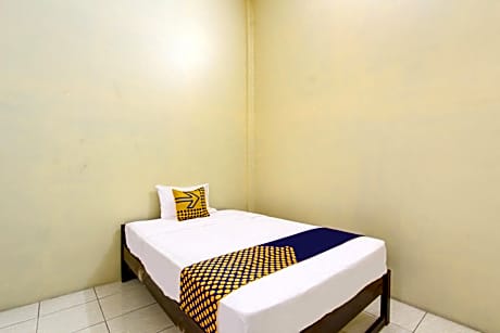 Small Single Room