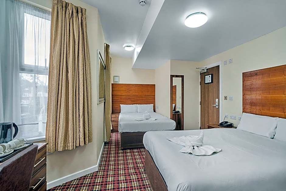 Lucky 8 Hotel