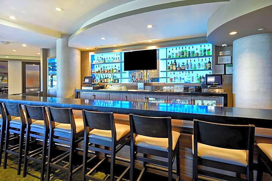 DoubleTree By Hilton Hotel Pleasanton At The Club