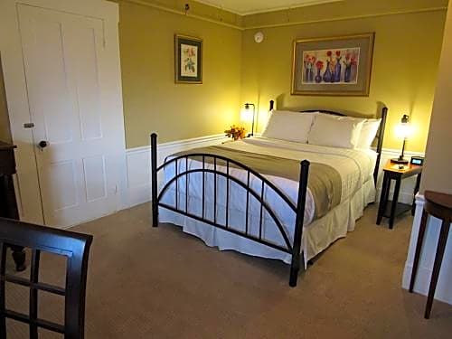 The New London Inn