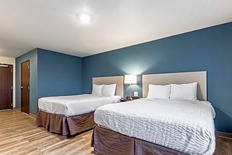 Queen Room with Two Queen Beds - Accessible/Non Smoking