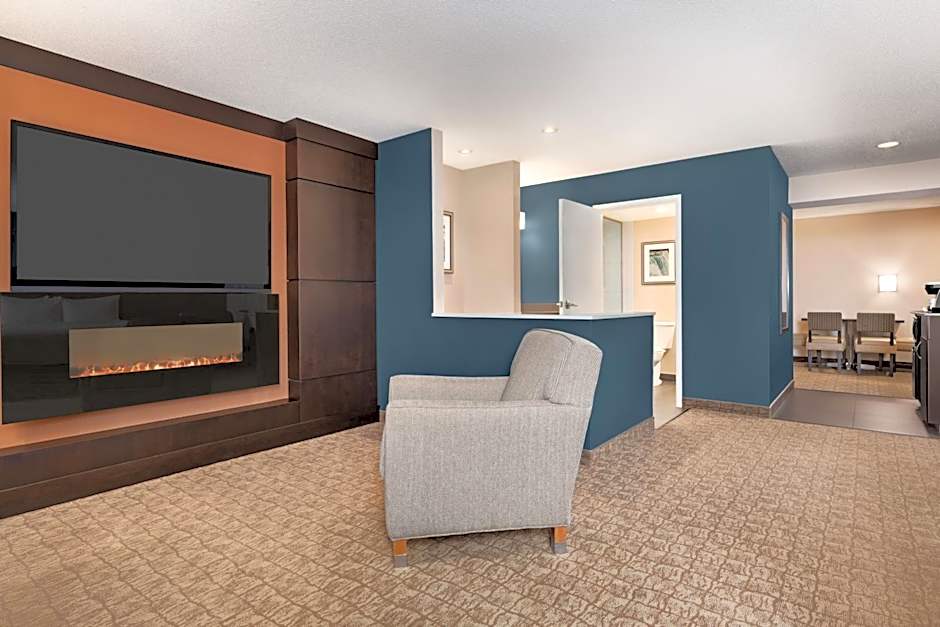 Wyndham Garden Niagara Falls Fallsview