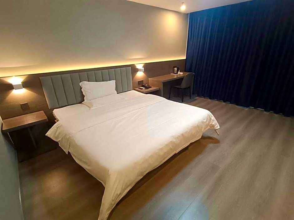 7 Days Inn Urumqi Yan'an Road Xinjiang University