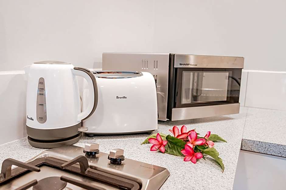 Lagoon Breeze Villas