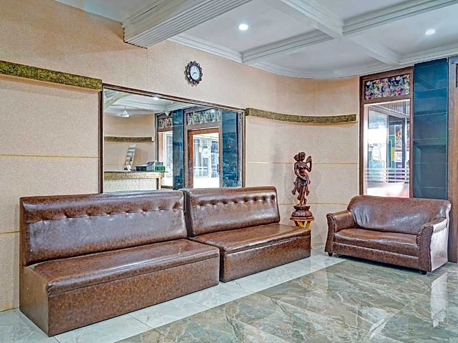 Capital O Rayan Plaza – Ernakulam, NE