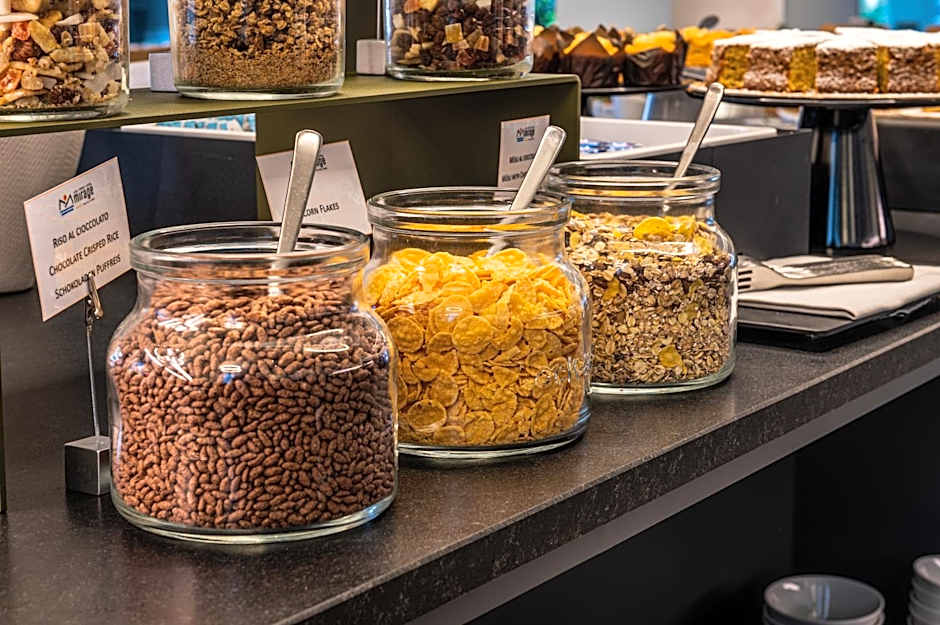 Lake Front Hotel Mirage