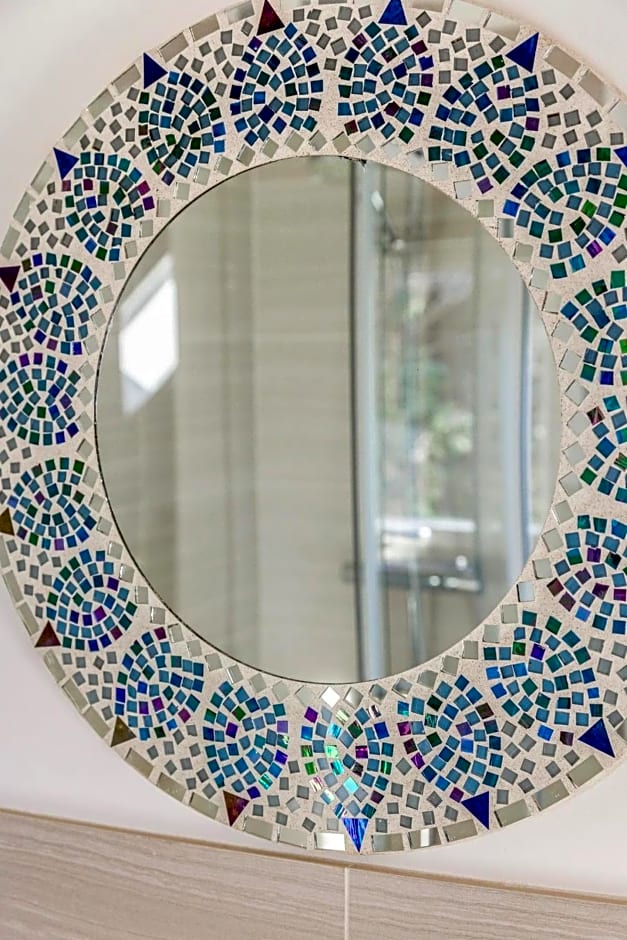 The Bamboo Lodge - B&B / self-catered apartment