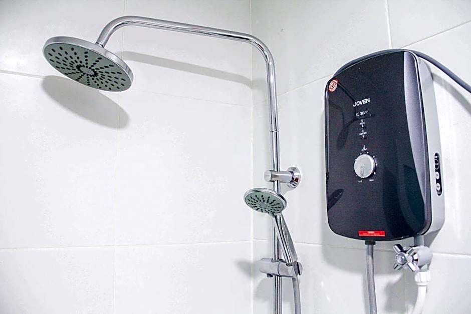 Angel Resthouse (Rumah Tumpangan Angel)