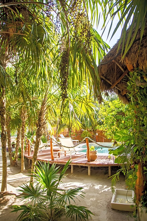 Holbox Deluxe Apartments