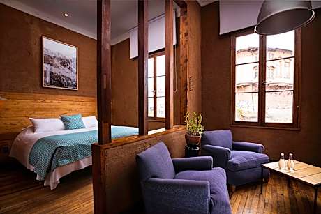 Suite with View