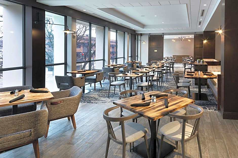 DoubleTree By Hilton Jamestown, NY