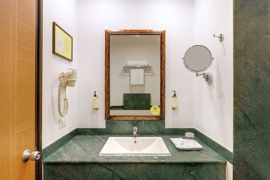Lemon Tree Hotel Chandigarh