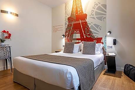 Double Room Eiffel