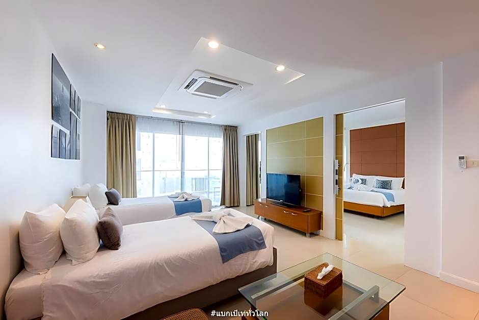 Royal Beach View Suites