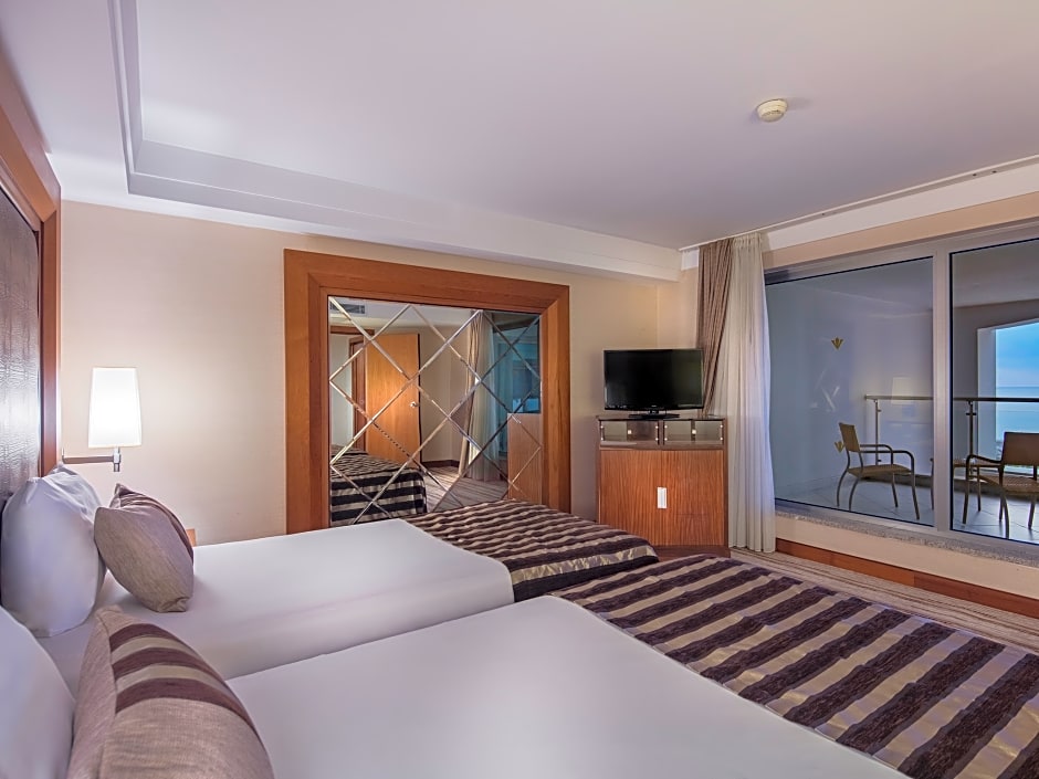 Photo 1 of 1 of SUITE