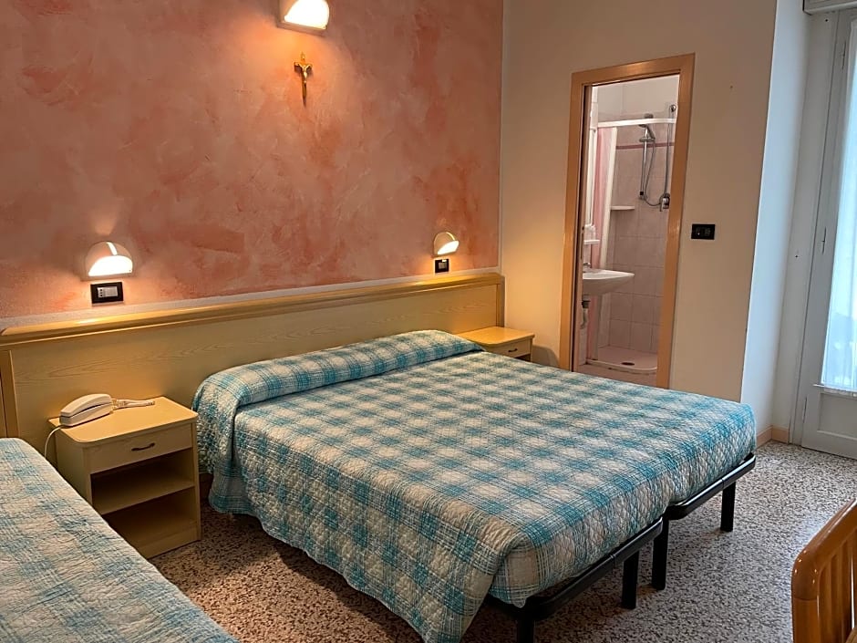 Piccolo Hotel