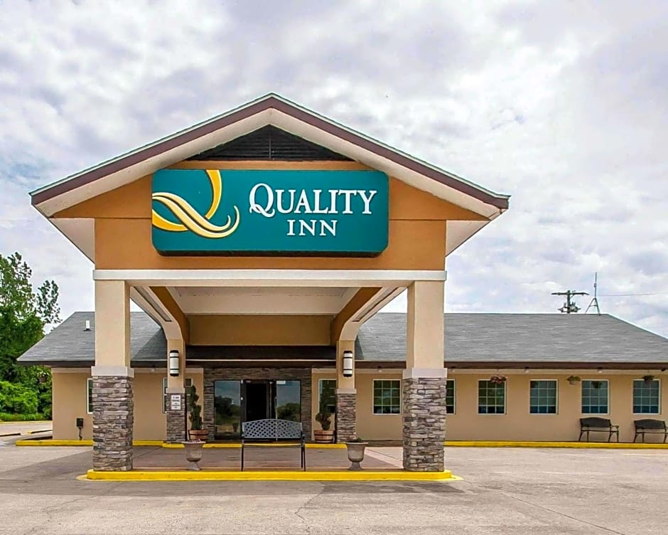 Quality Inn Cairo I-57