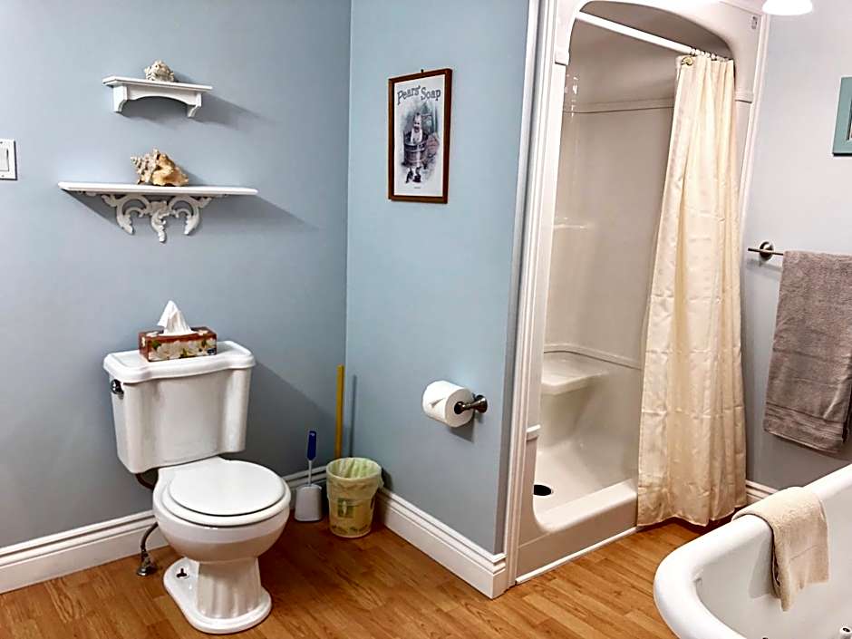 Redwood Bed and Breakfast