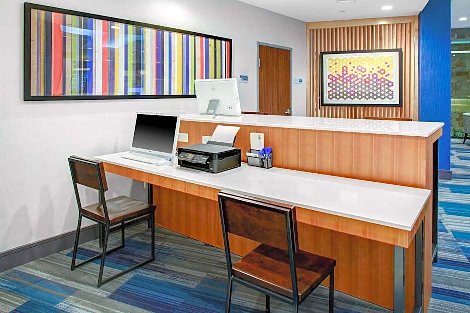 Holiday Inn Express & Suites Houston NW - Cypress By IHG