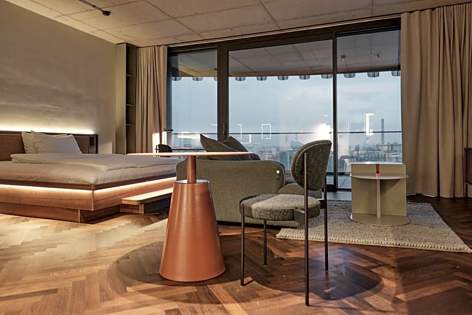 The Zipper Hotel und Apartments