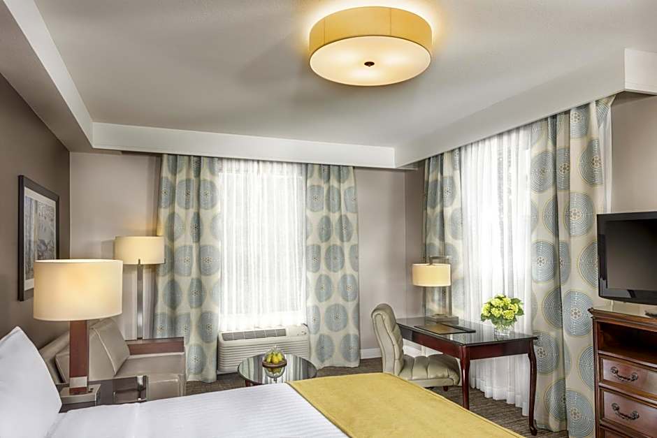 Ayres Hotel Laguna Woods