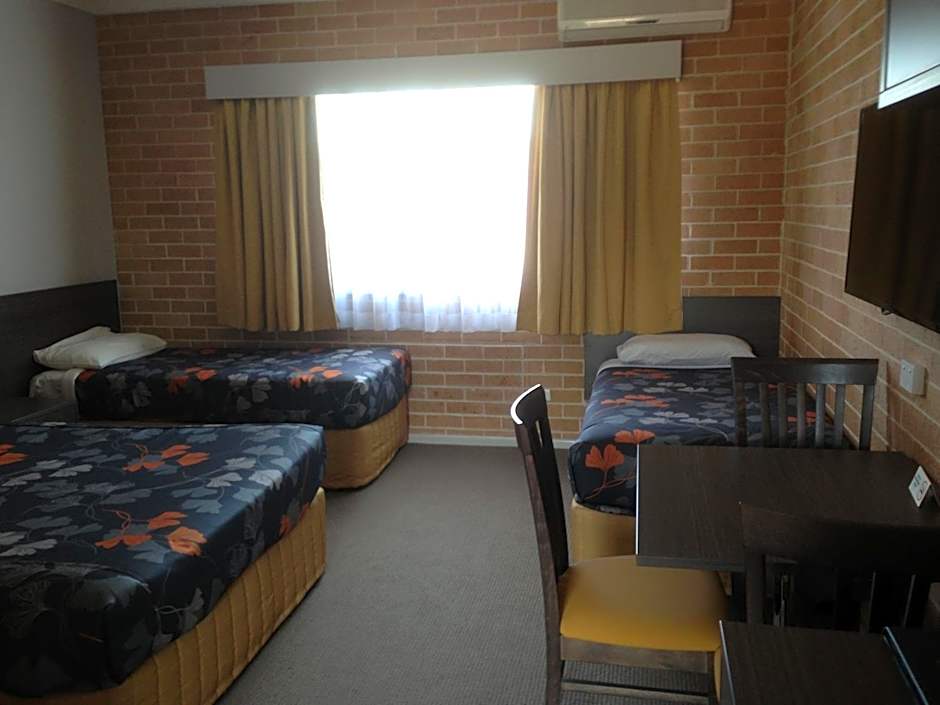 Alexander The Great Motel