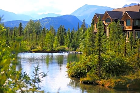 Inn at Tern Lake