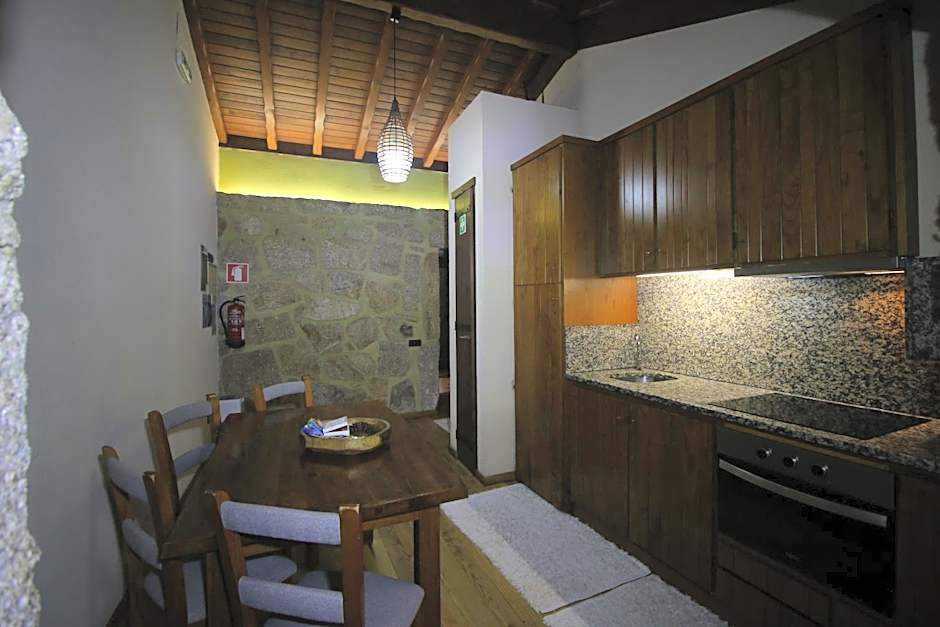 Casa Favo de Mel - Jacuzzi Privado & Lareira - Piscina