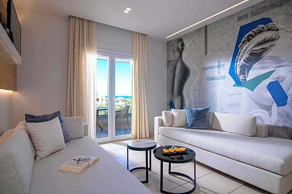 Filia Luxury Suites