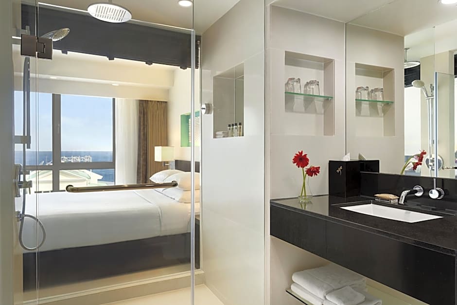 JEN Maldives Male by Shangri-La