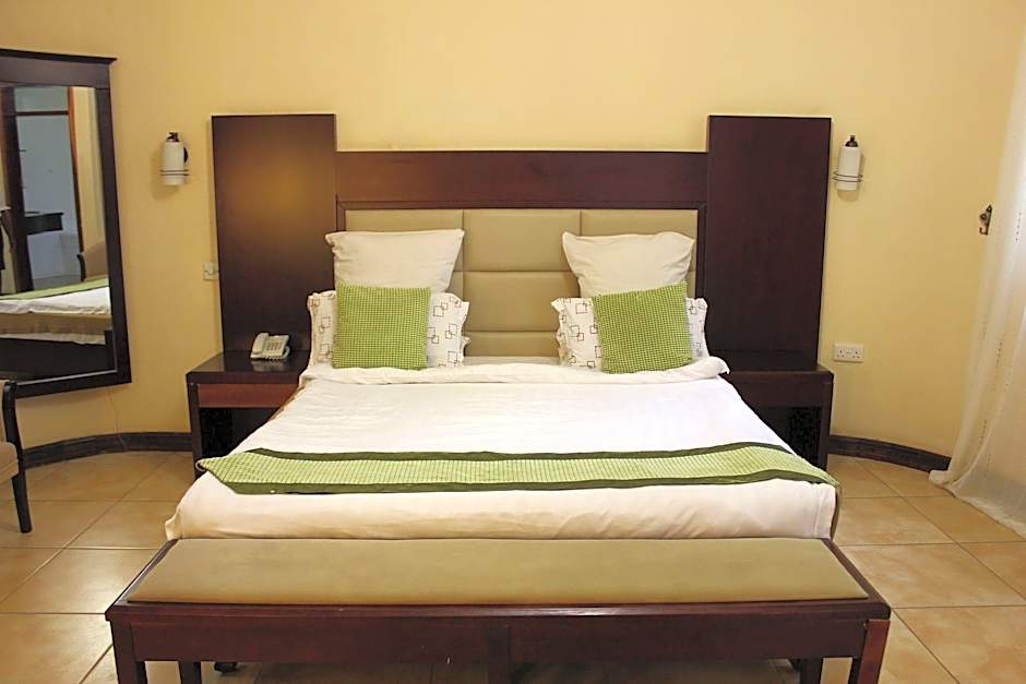 Chamba Valley Exotic Hotel.