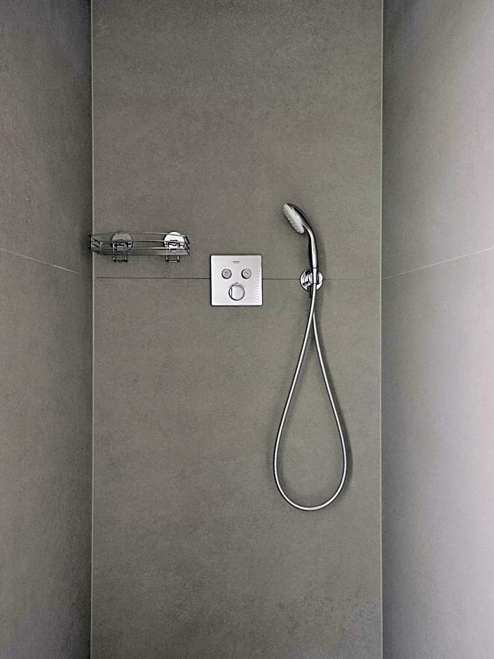 Art Apartments