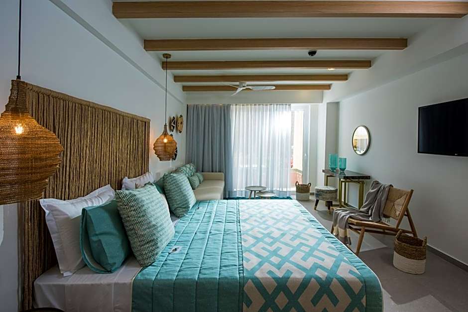 Omiros Boutique Hotel (Adults Only)