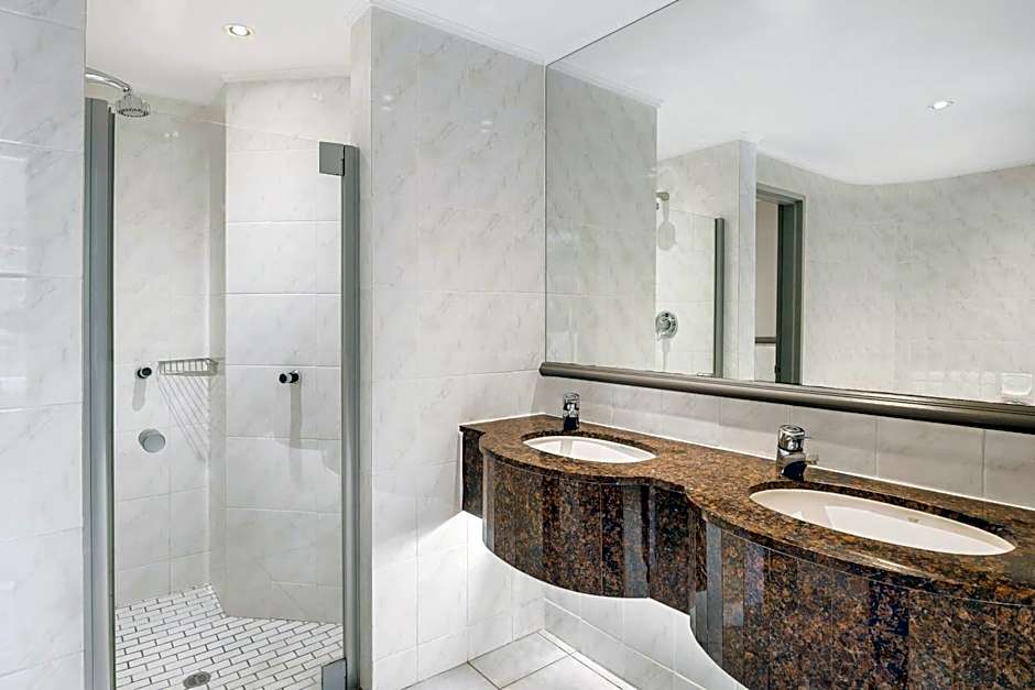 Protea Hotel by Marriott Johannesburg Balalaika Sandton