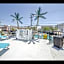 Surfcomber Motel