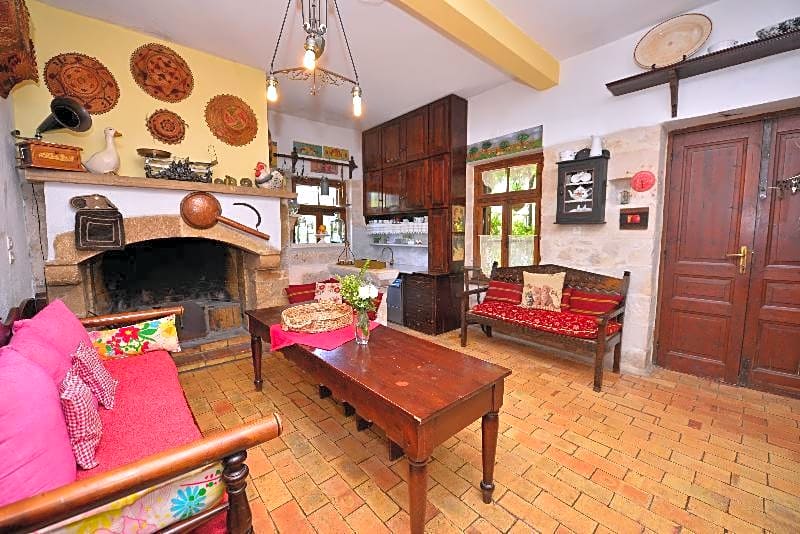 VIGLATORAS TRADITIONALS APARTMENTS