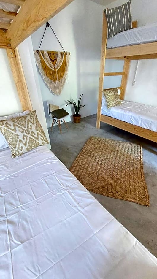 Sayunique Hostel