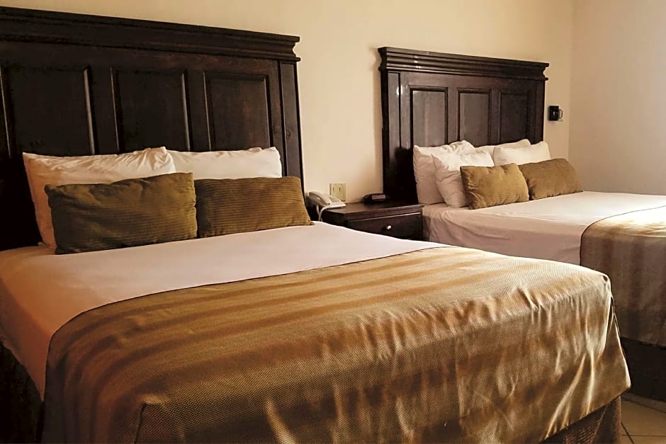 Best Western Laos Mar Hotel & Suites