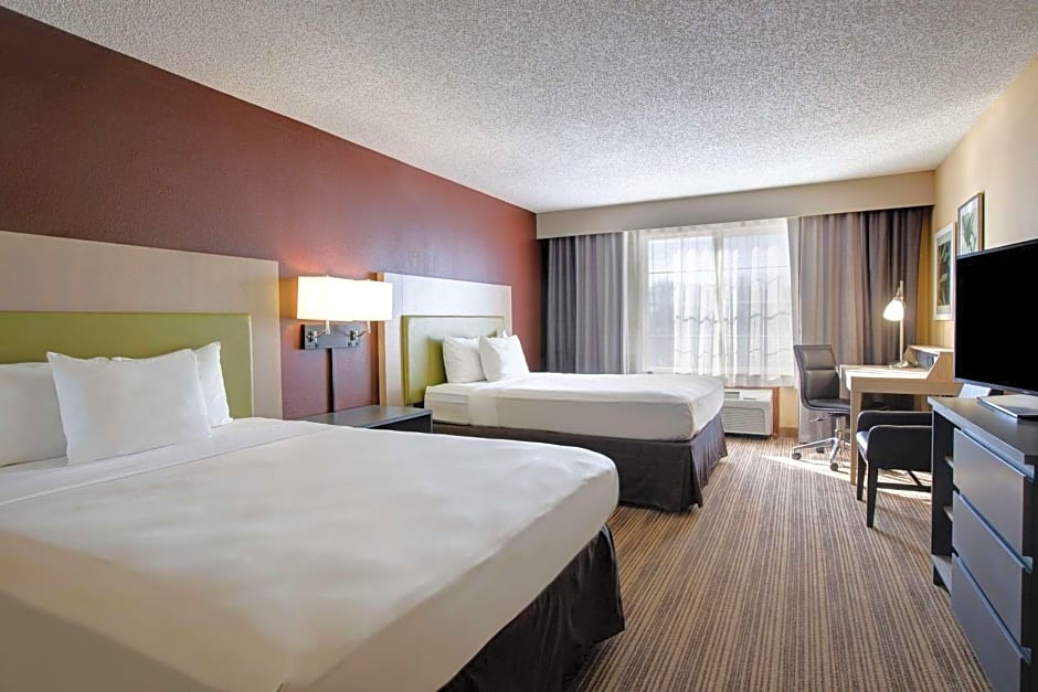 Comfort Inn & Suites St. Paul Northeast